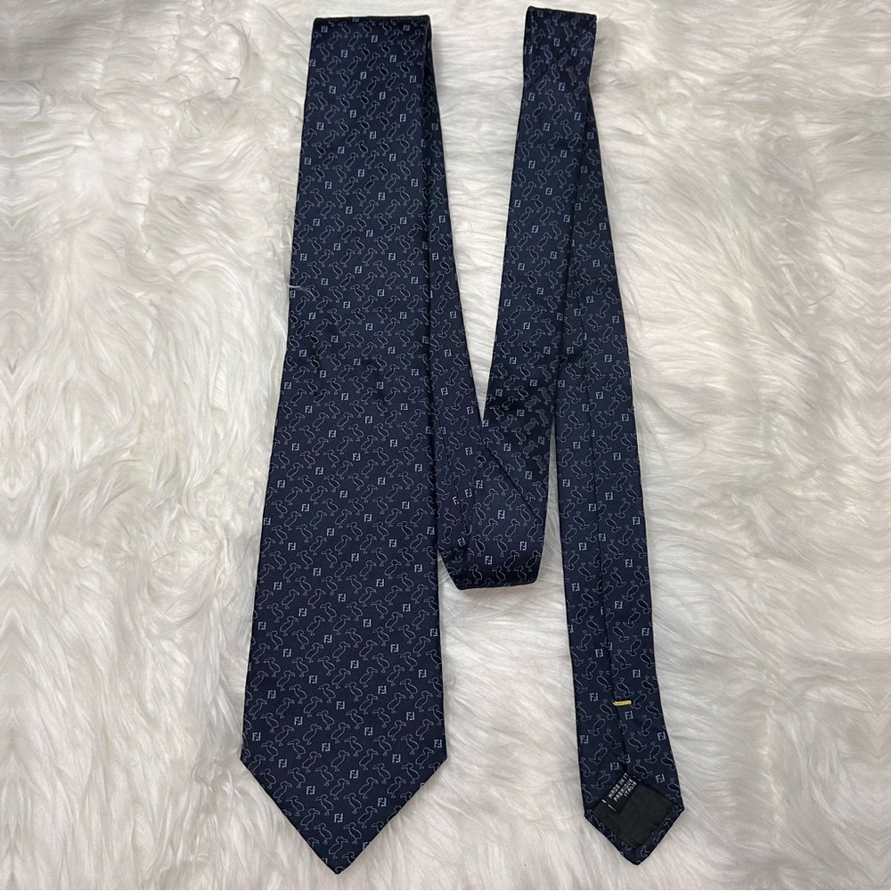 NWOT FENDI Dodo Birds 🦤 with Fendi Logos Tie - Picture 5 of 10